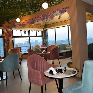 https://rose-white.hotelsinjeddah.net