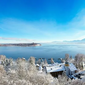 https://yachthotel-chiemsee-gmbh.com-bavaria.com